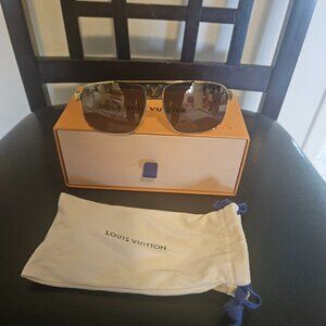 Louis Vuitton men sunglasses